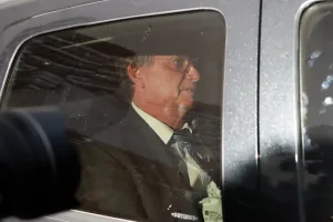 PF marca para a próxima quarta-feira depoimento de Bolsonaro em inquérito sobre atos golpistas