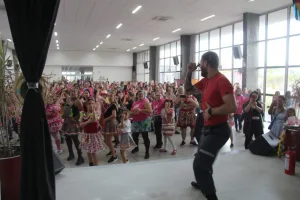 Arraiá Ritmo e Saúde Afasc promove integração entre participantes