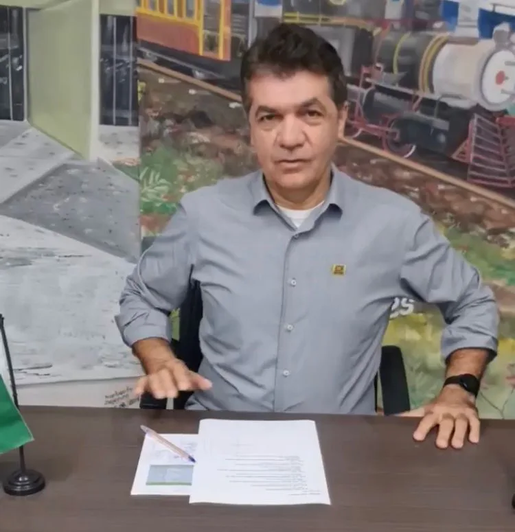 Clésio Salvaro diz ''NÃO'' ao projeto de lei LGBTQIA+