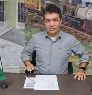 Clésio Salvaro diz ''NÃO'' ao projeto de lei LGBTQIA+