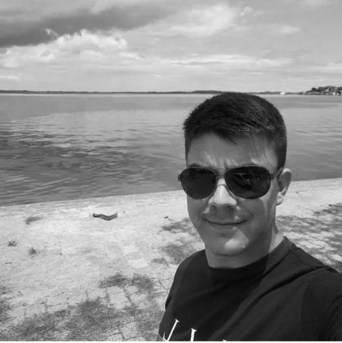 Acidente de trânsito tira a vida de jovem em Laguna