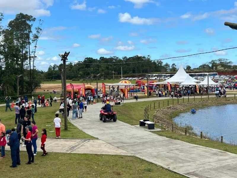 Esplanada Bem Cuidada: Ação Comunitária leva diversão e serviços à população de Içara