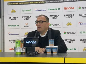 Tigre negocia com atacante paraguaio e também quer meia