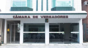 Vereadores pedem zelador nas escolas municipais em Maracajá