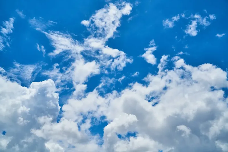 Semana ensolarada com elevação da temperatura em Santa Catarina