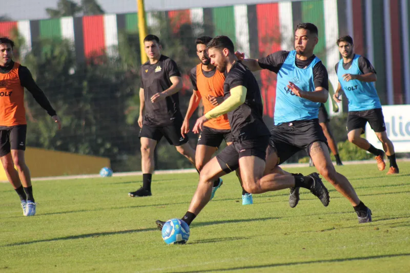 CRICIÚMA RECEBE A PONTE PRETA NO HH