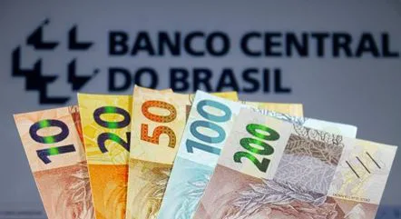 Dinheiro esquecido inclui R$ 2 bilhões de pessoas que já morreram; saiba resgatar