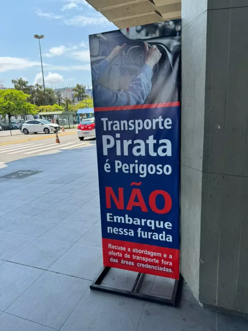 Motoristas agem na clandestinidade dos apps para extorquir passageiros em Florianópolis
