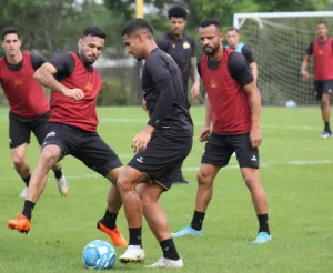 ELENCO SE REAPRESENTA APÓS A VITÓRIA CONTRA O CRB