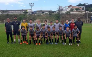 SUB-11 E SUB-13 VENCEM JOGOS-TREINO EM BRAÇO DO NORTE