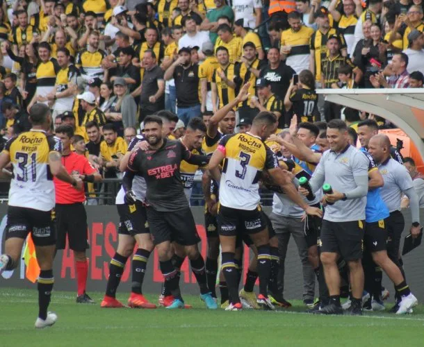 TIGRE DOMINA A SELEÇÃO DA 34ª RODADA
