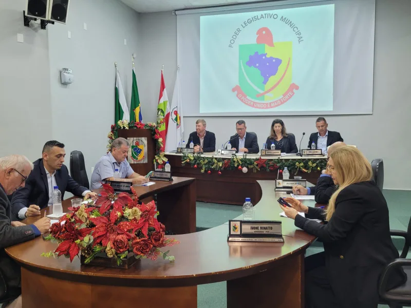 Vereadores aprovam orçamento de Forquilhinha para 2024