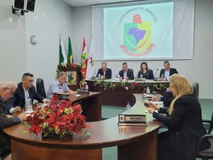 Vereadores aprovam orçamento de Forquilhinha para 2024