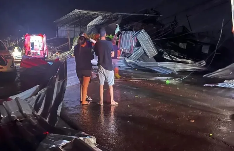 Uma pessoa morre e dezenas ficam feridas após tempestade no RS