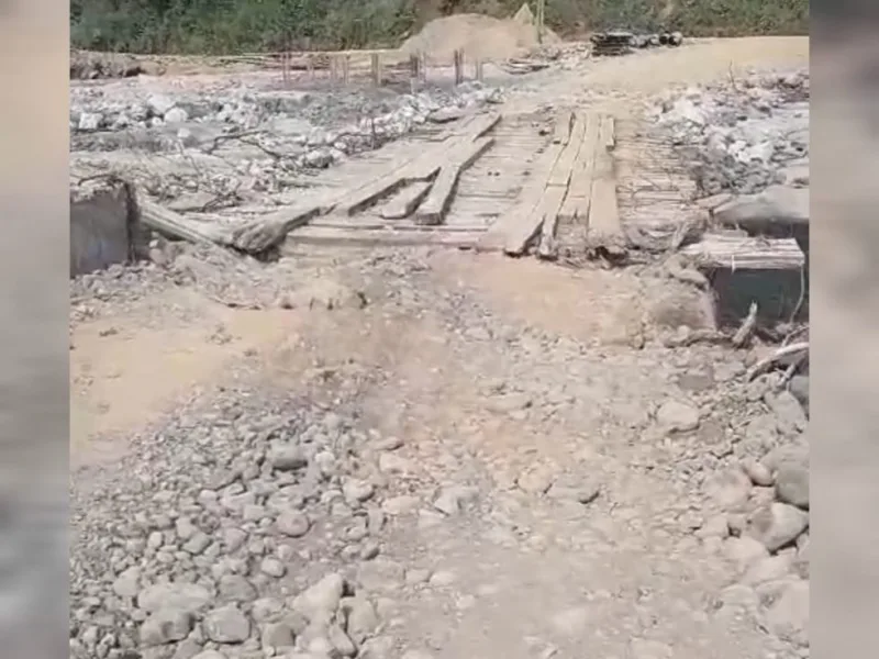 Ponte provisória gera preocupações em comunidade de Orleans