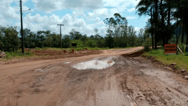 SC -108: licitação para aquisição de seixo bruto é realizada