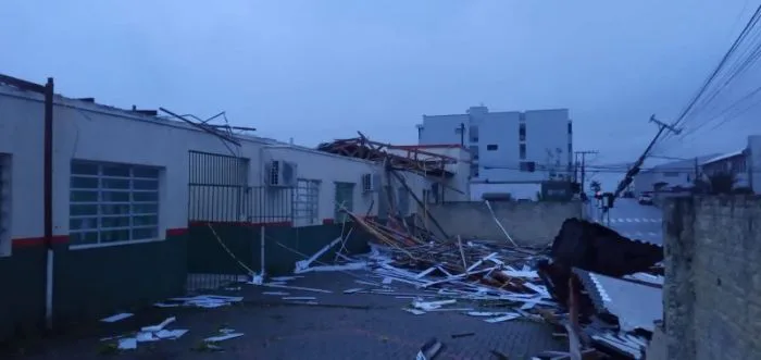 Defesa Civil de Santa Catarina confirma tornado em Balneário Gaivota e Sombrio