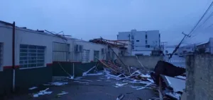 Defesa Civil de Santa Catarina confirma tornado em Balneário Gaivota e Sombrio