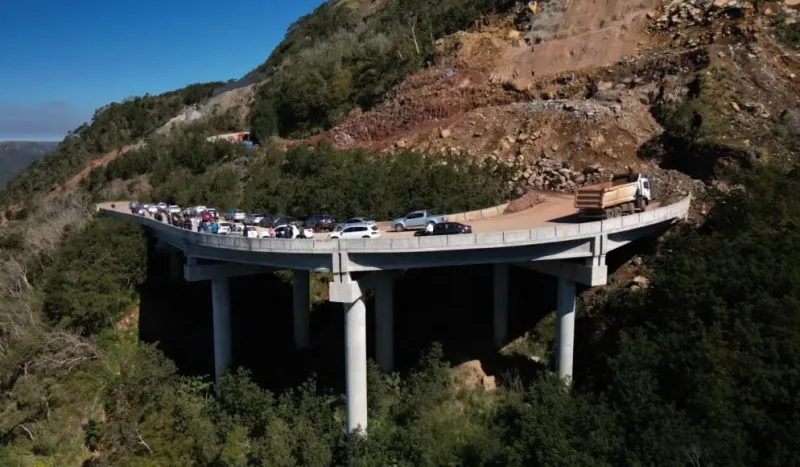 Serra da Rocinha ficará interditada para detonação de rochas