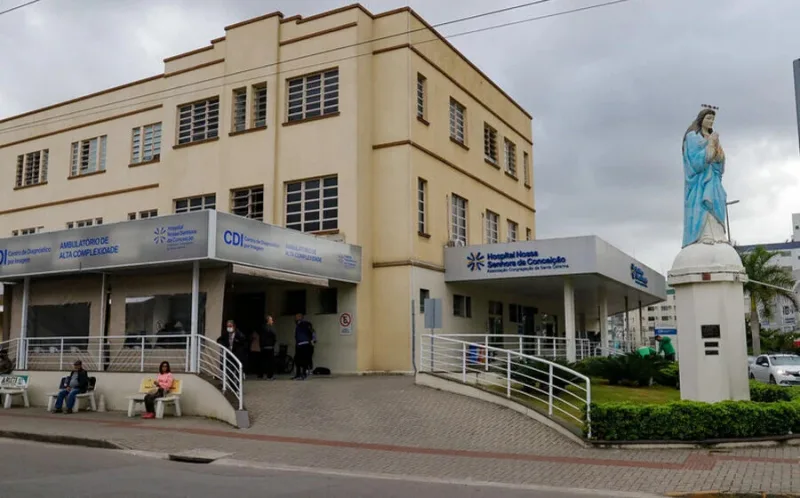 HNSC de Tubarão enfrenta mais uma superlotação na Emergência