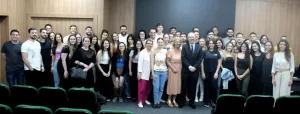Formandos do curso de Medicina da Unesc recebem visita dos membros do CRM catarinense