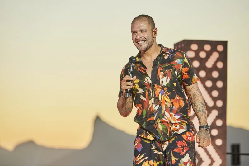 Show gratuito com Diogo Nogueira está entre as atrações da temporada de verão em Laguna