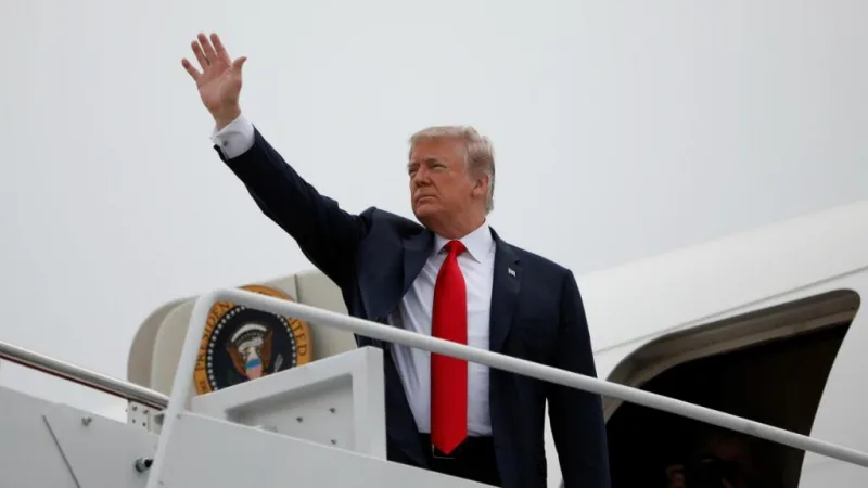 Donald Trump confirma presença na posse de Javier Milei