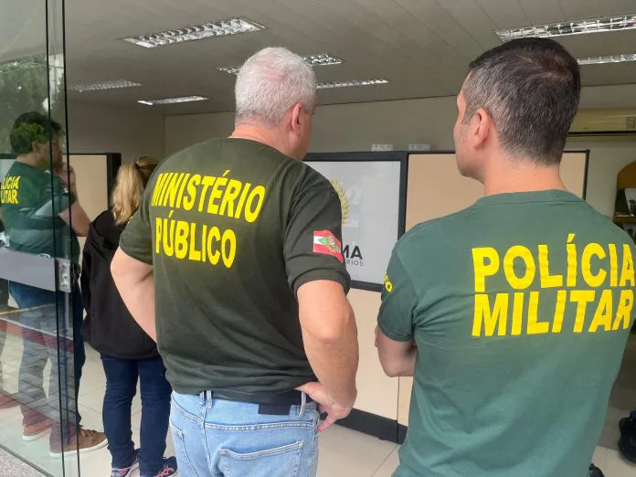 Prefeitura de Criciúma e Central Funerária são alvos de operação do Gaeco