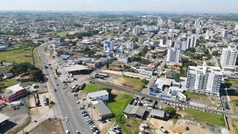 Içara tem o melhor mês do ano na geração de empregos
