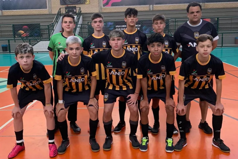 Equipe sub 14 de Morro da Fumaça se classifica para final do Campeonato Anjos do Futsal