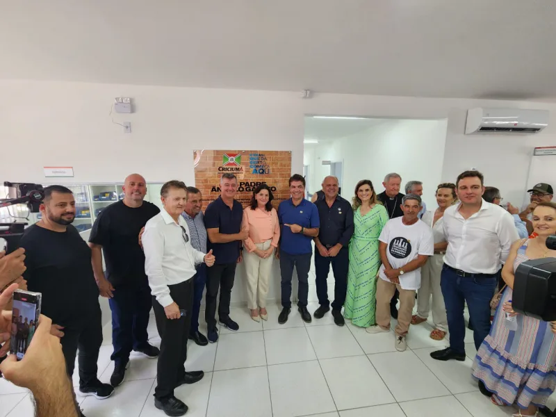 Governo de Criciúma entrega nova UBS e revitalização da praça do bairro Santa Bárbara