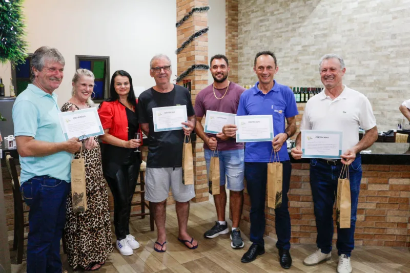 Banca realiza última avaliação dos vinhos Goethe safra 2022/2023 para obter o selo IP