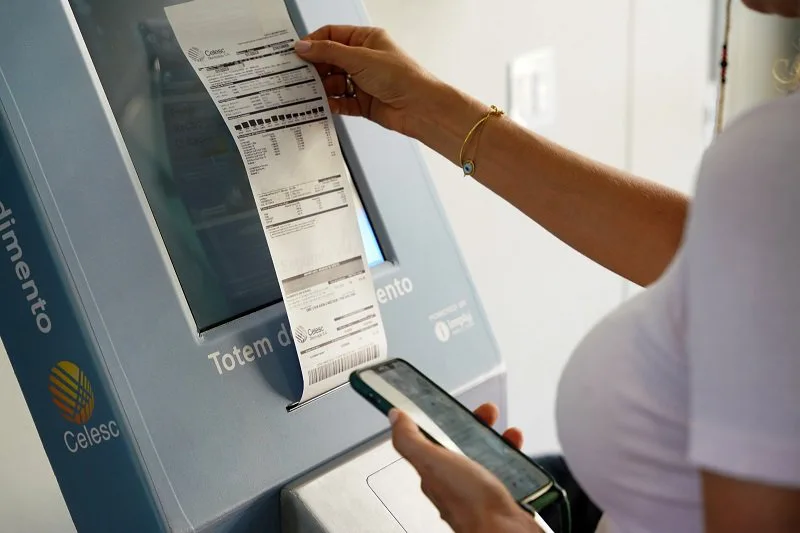 Celesc mantém condições especiais para renegociação de dívidas em dezembro