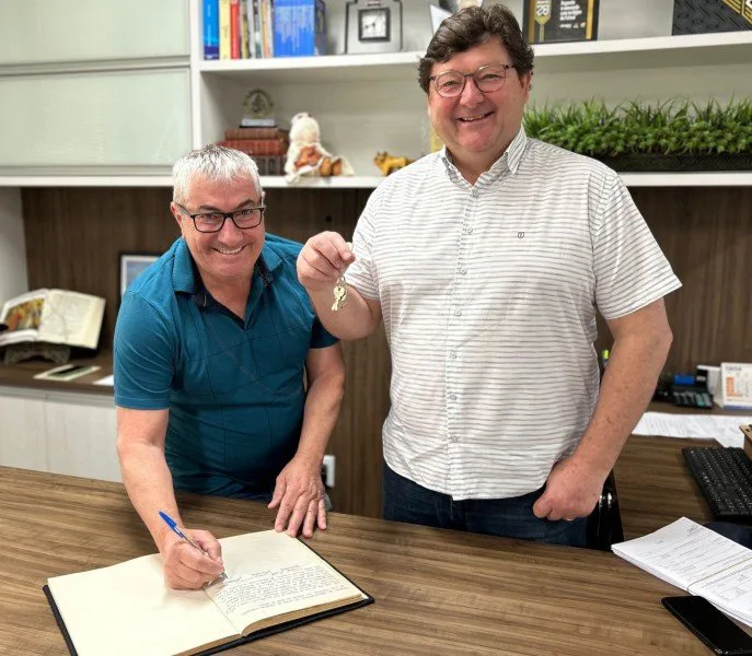 Vice-prefeito Osvaldo Fávaro assume interinamente a Prefeitura de Turvo
