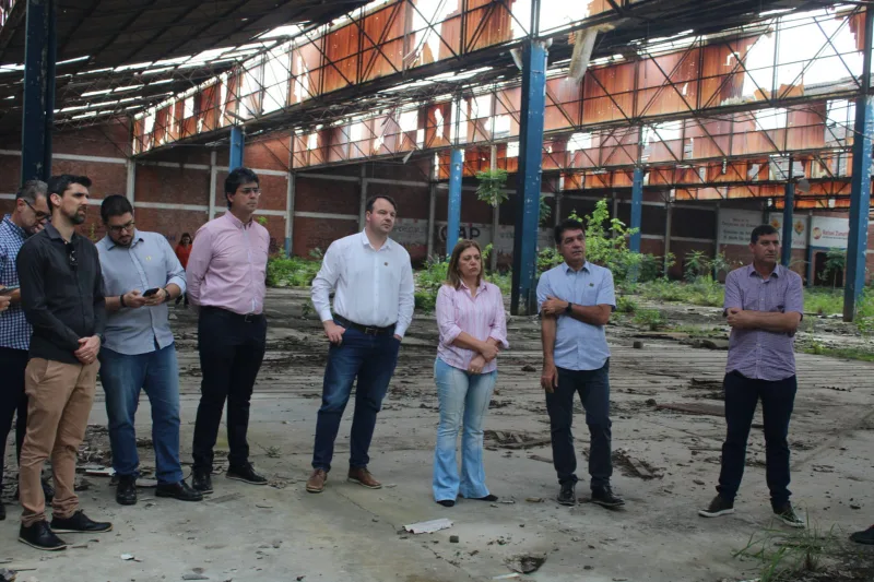 Prefeitura de Criciúma organiza visita técnica ao antigo pavilhão da Cecrisa
