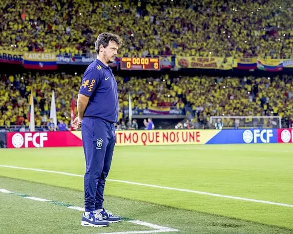 Fernando Diniz é demitido da Seleção Brasileira
