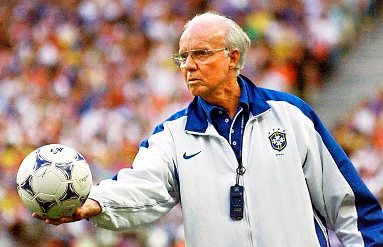 Morre aos 92 anos, o tetracampeão Zagalo, a lenda do futebol brasileiro