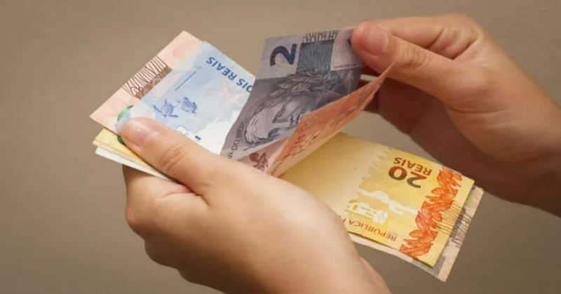 Contribuição do MEI tem novo valor com alta do salário mínimo em 2024