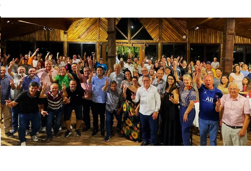 Encontro em Criciúma garante apoio de lideranças como Júlio Garcia, Ricardo Guidi para Ximenes na Coopera