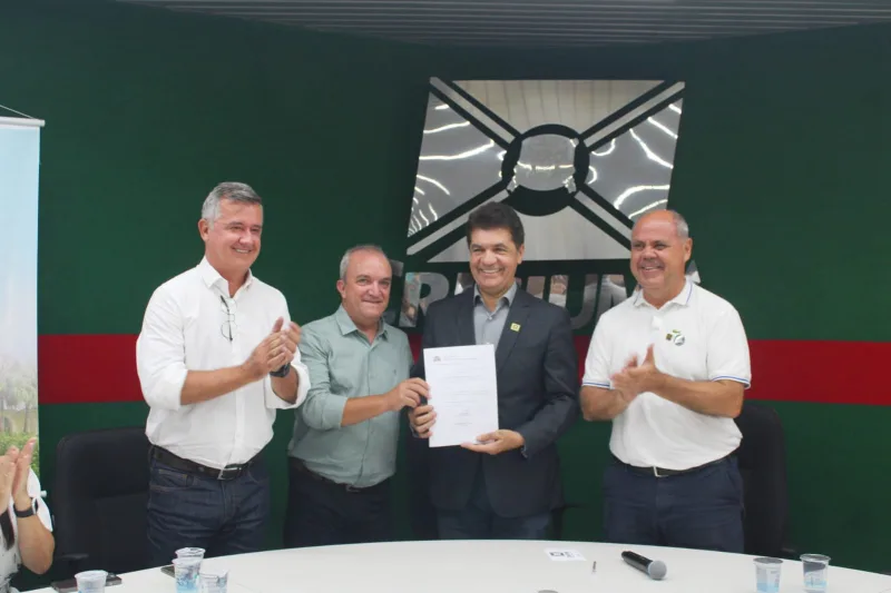 Marcos Mendonça é empossado presidente da Fundação Cultural de Criciúma