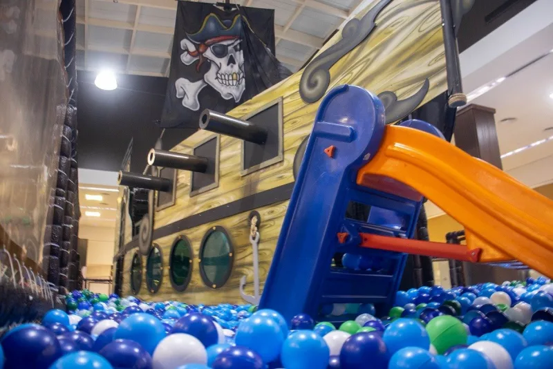 Barco Pirata é destaque no Verão Mágico do Criciúma Shopping