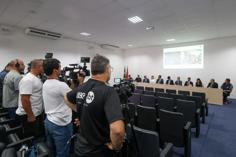 Jovens que morreram em veículo na cidade de Balneário Camboriú sofreram asfixia por monóxido de carbono
