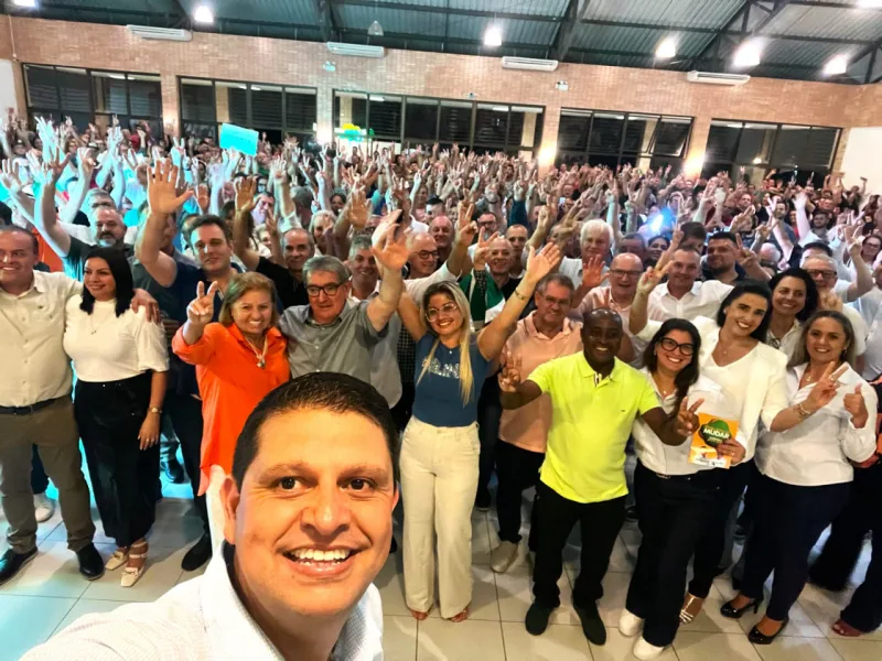 Ximenes e Enio apresentam propostas e lotam Ideal durante lançamento de chapa de oposição para a Coopera