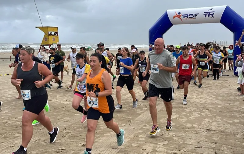 Corrida Rústica de Verão reúne 200 atletas, em Balneário Arroio do Silva