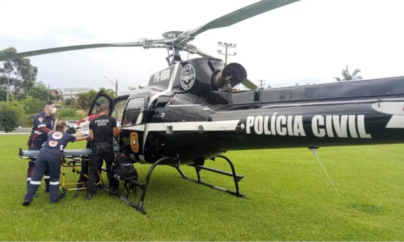 Homem se afoga em piscina após brincadeira com amigos
