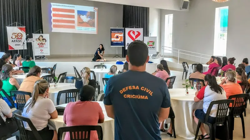 Defesa Civil de Criciúma promove treinamento em primeiros socorros