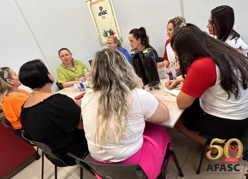 Serviço de Convivência de zero a 17 anos da Afasc reúne orientadoras sociais