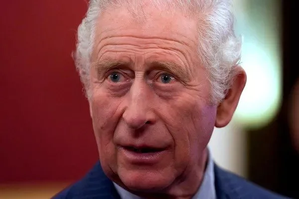 Palácio de Buckingham anunciou que Rei Charles III é diagnosticado com câncer e inicia tratamento