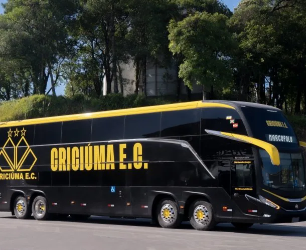 O novo ônibus do Criciúma chegou na cidade