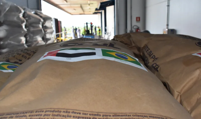 Brasil envia 125 toneladas de alimentos para Cuba